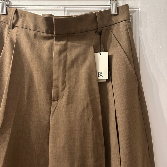 Menswear Style Camel Wide-Leg Wool Pants - Picture 3 of 4